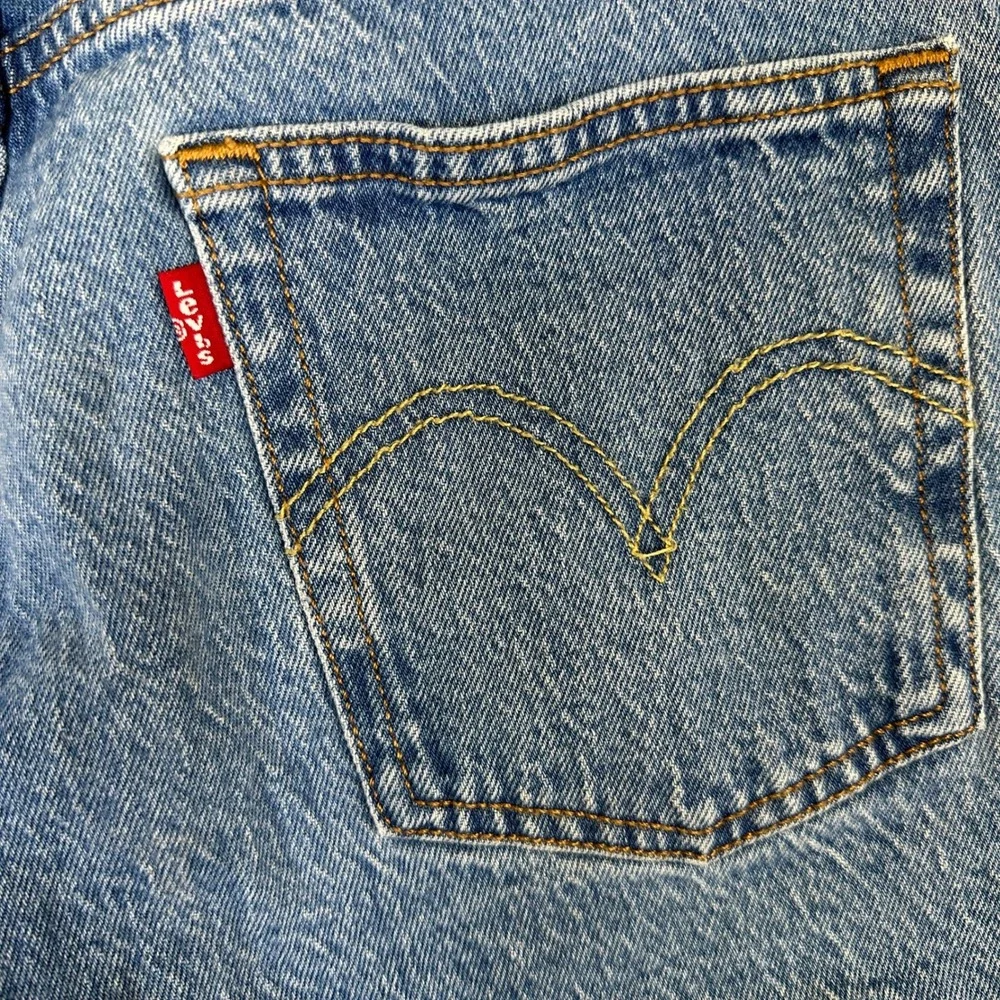 Levis 501 Original High Waisted Denim Shorts Blue Medium Wash Button Fly Size 24